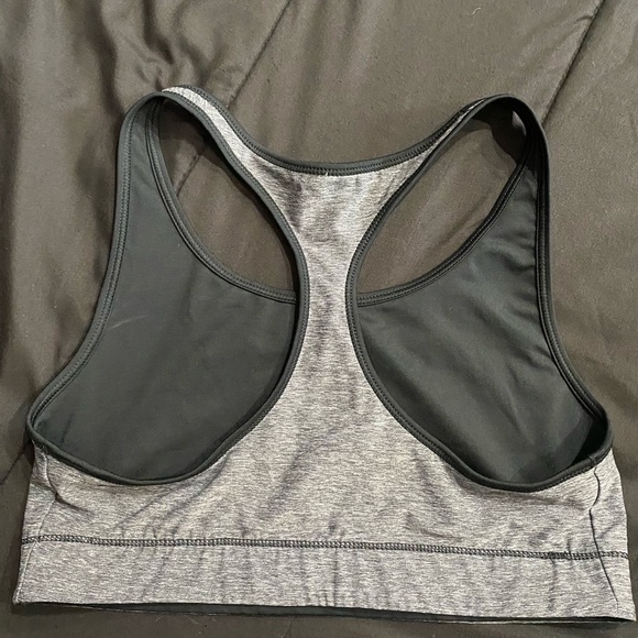 Sports bra, reversible, black and gray - Picture 2 of 4
